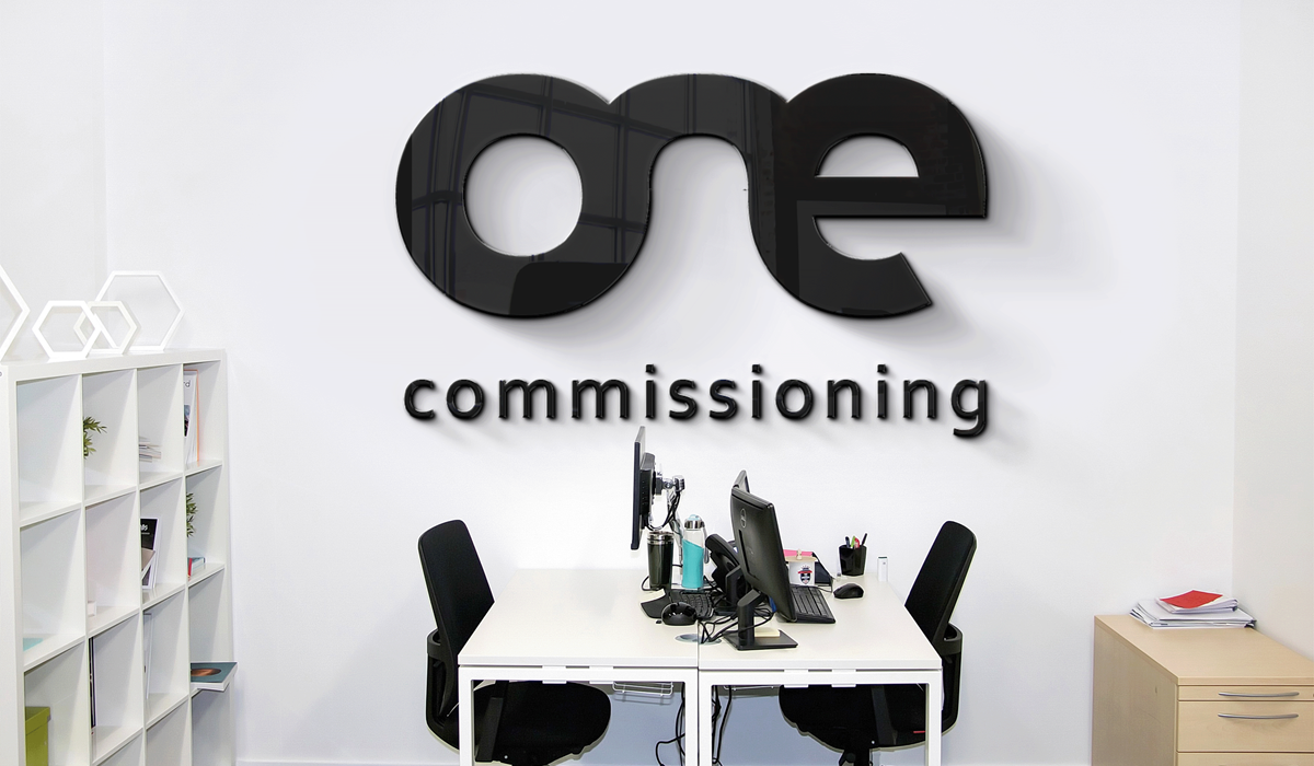 65511ed7184dbb2d6fa65944_OneCom